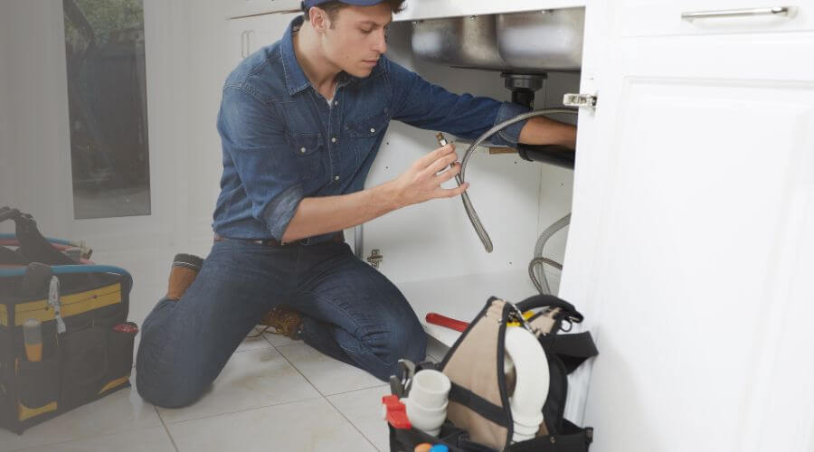 Professional same day plumber in Bankston, AL